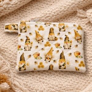 Bee Gnome Quilted Keychain Wallet